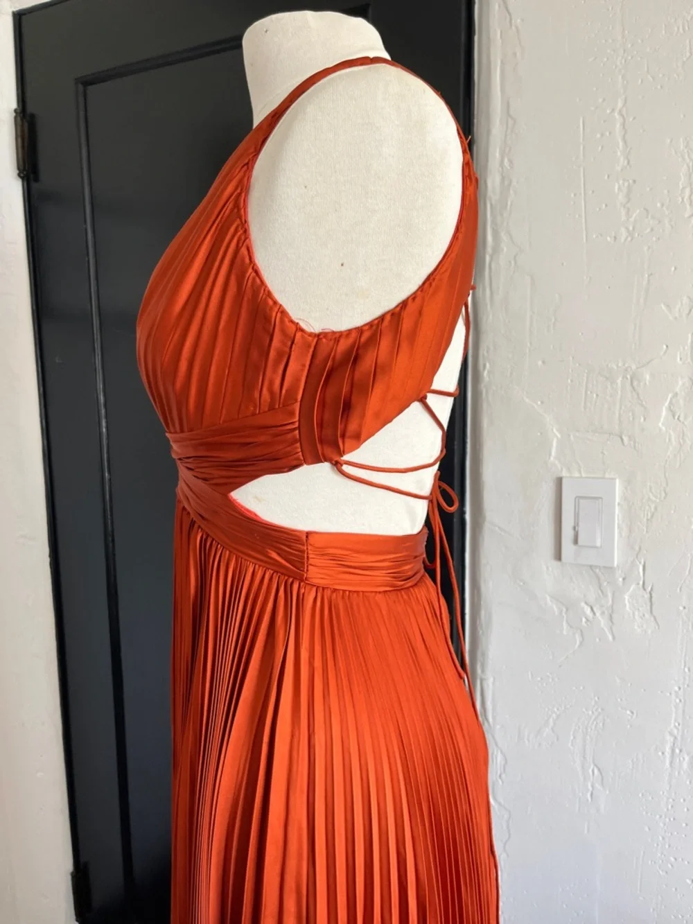 Mac Duggal Burnt Orange Pleated V-Neck Maxi Dress - Picture 2 of 7